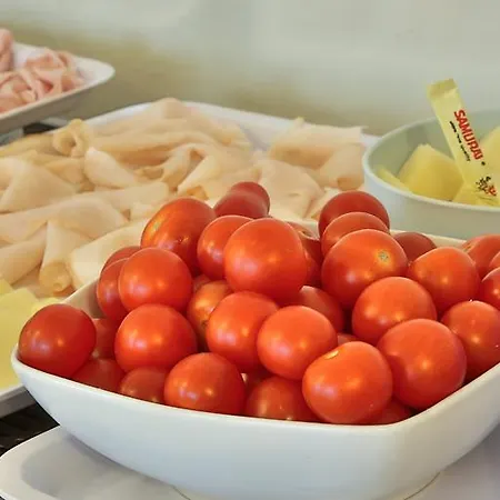 Western Titian Venice Airport Hotel 3*