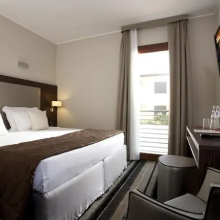 Western Titian Venice Airport Hotel 3*